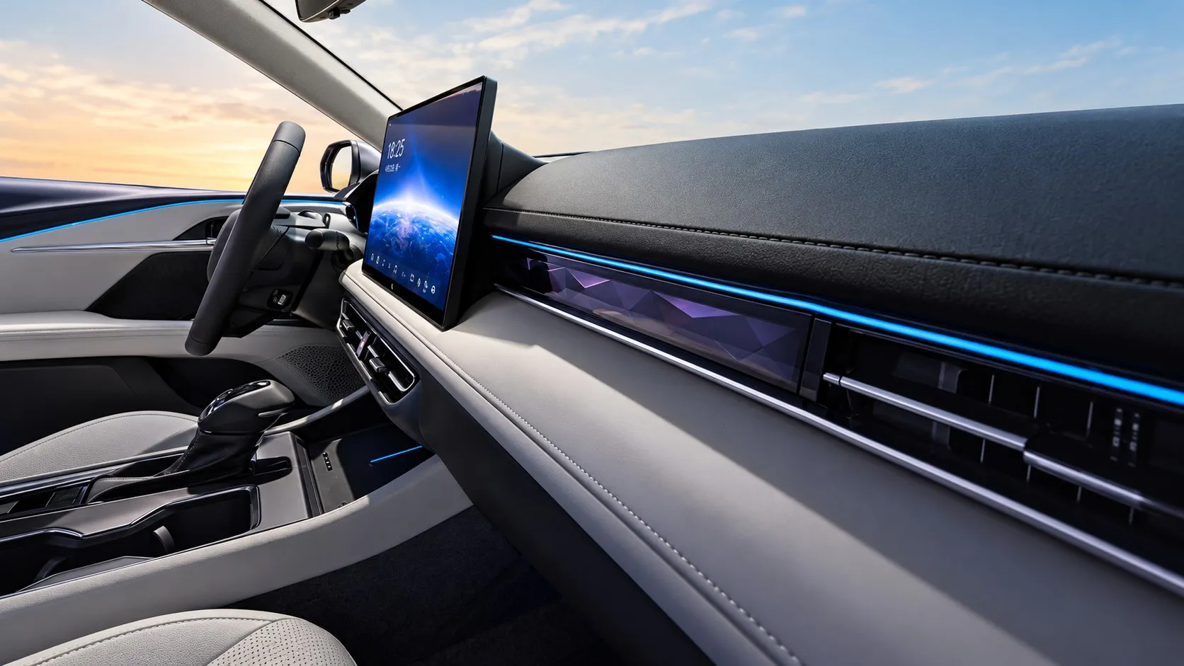 Контурная подсветка салона Toyota Camry