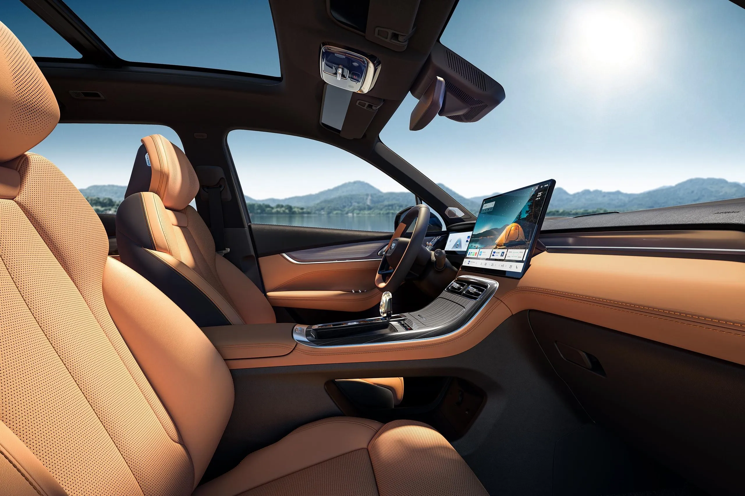 Салон Geely Atlas с панорамной крышей