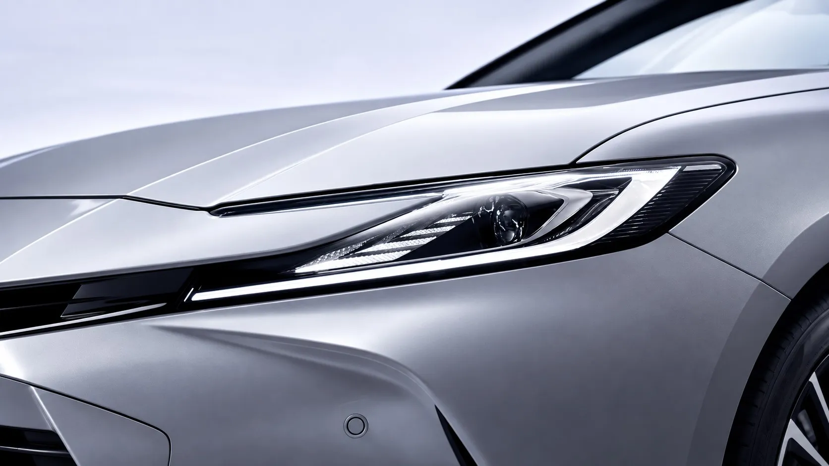 Светодиодная фара Toyota Camry