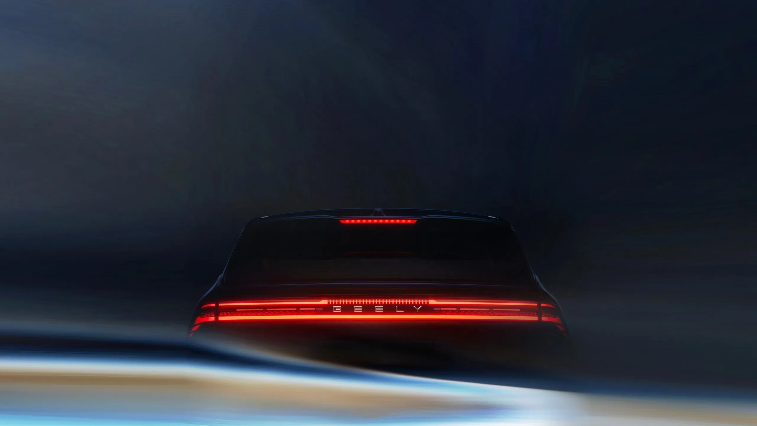 Задний сквозной фонарь Geely Galaxy M7 ночью